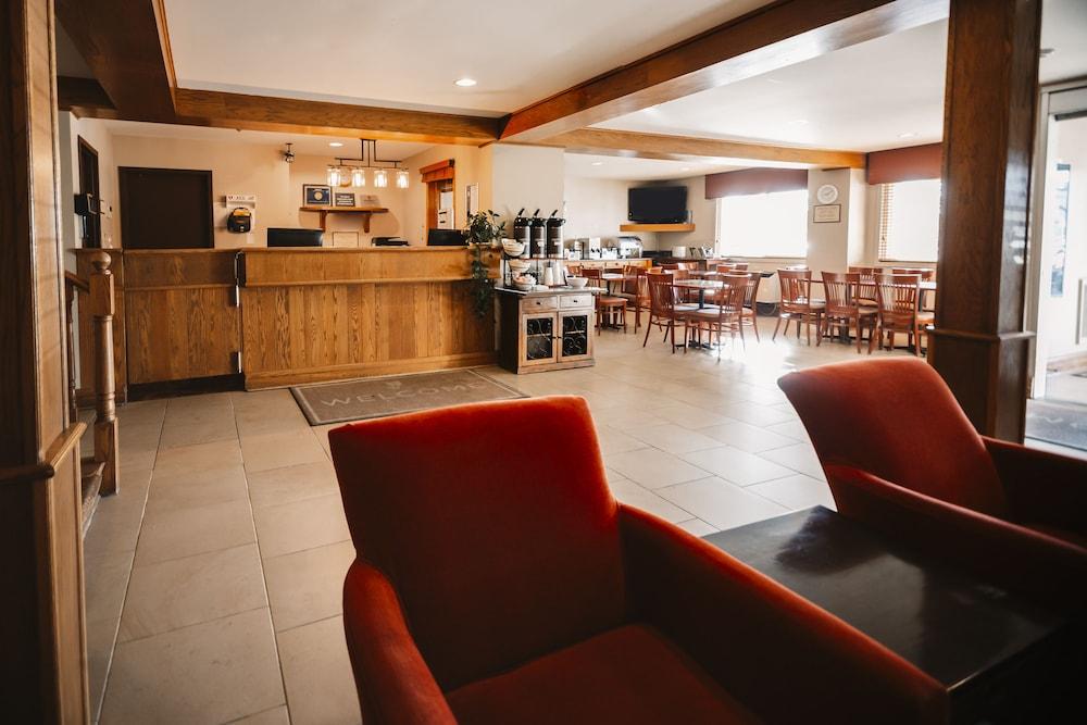 Travelodge Suites By Wyndham Regina - Eastgate Bay Esterno foto