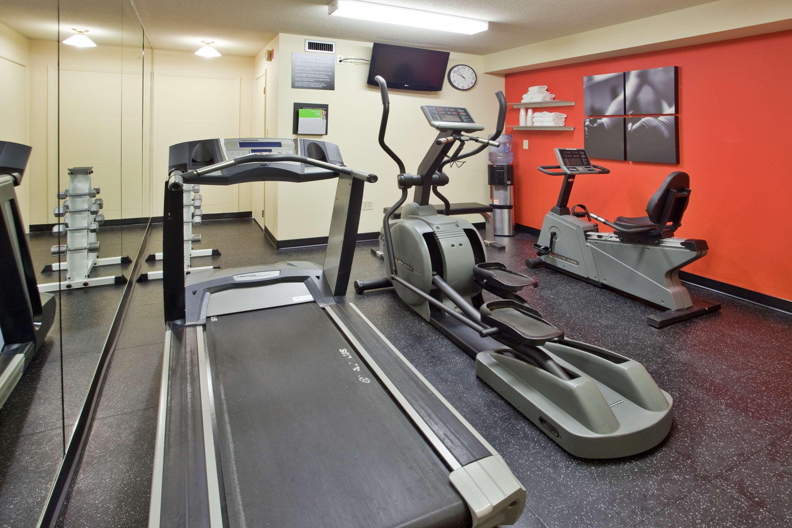 Travelodge Suites By Wyndham Regina - Eastgate Bay Esterno foto