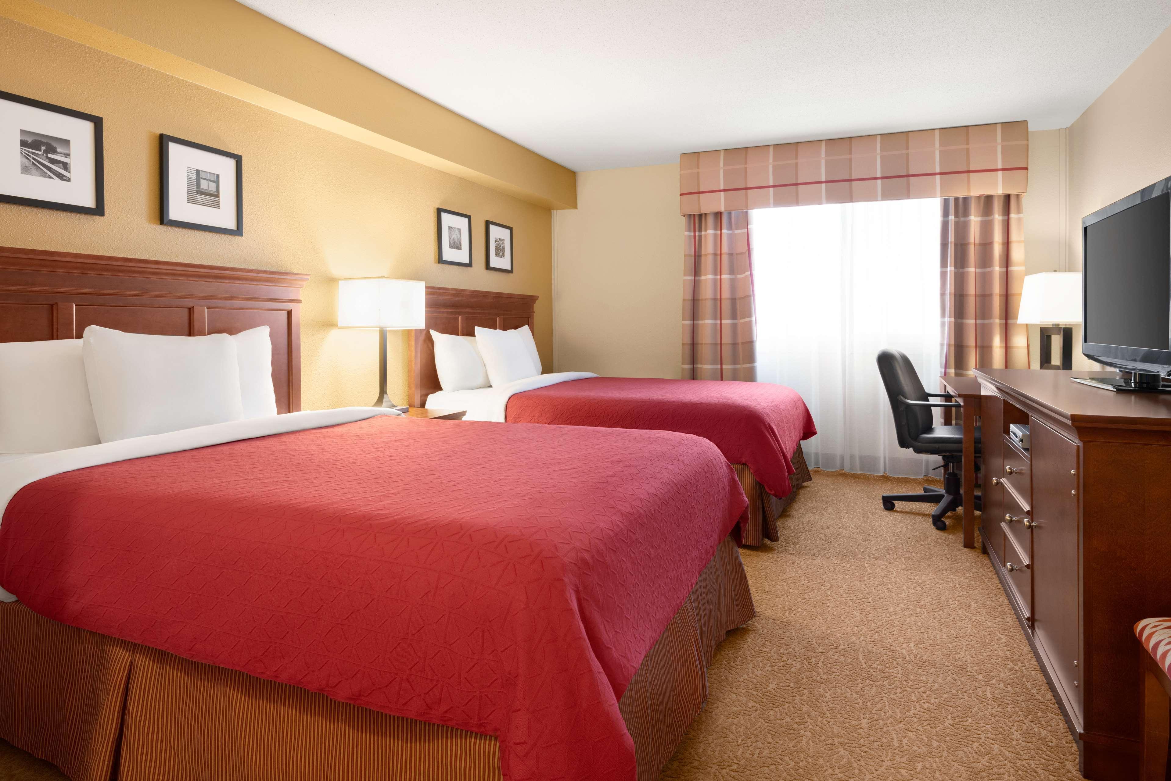 Travelodge Suites By Wyndham Regina - Eastgate Bay Esterno foto
