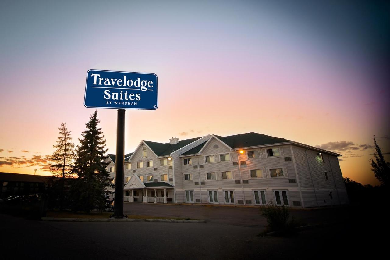 Travelodge Suites By Wyndham Regina - Eastgate Bay Esterno foto