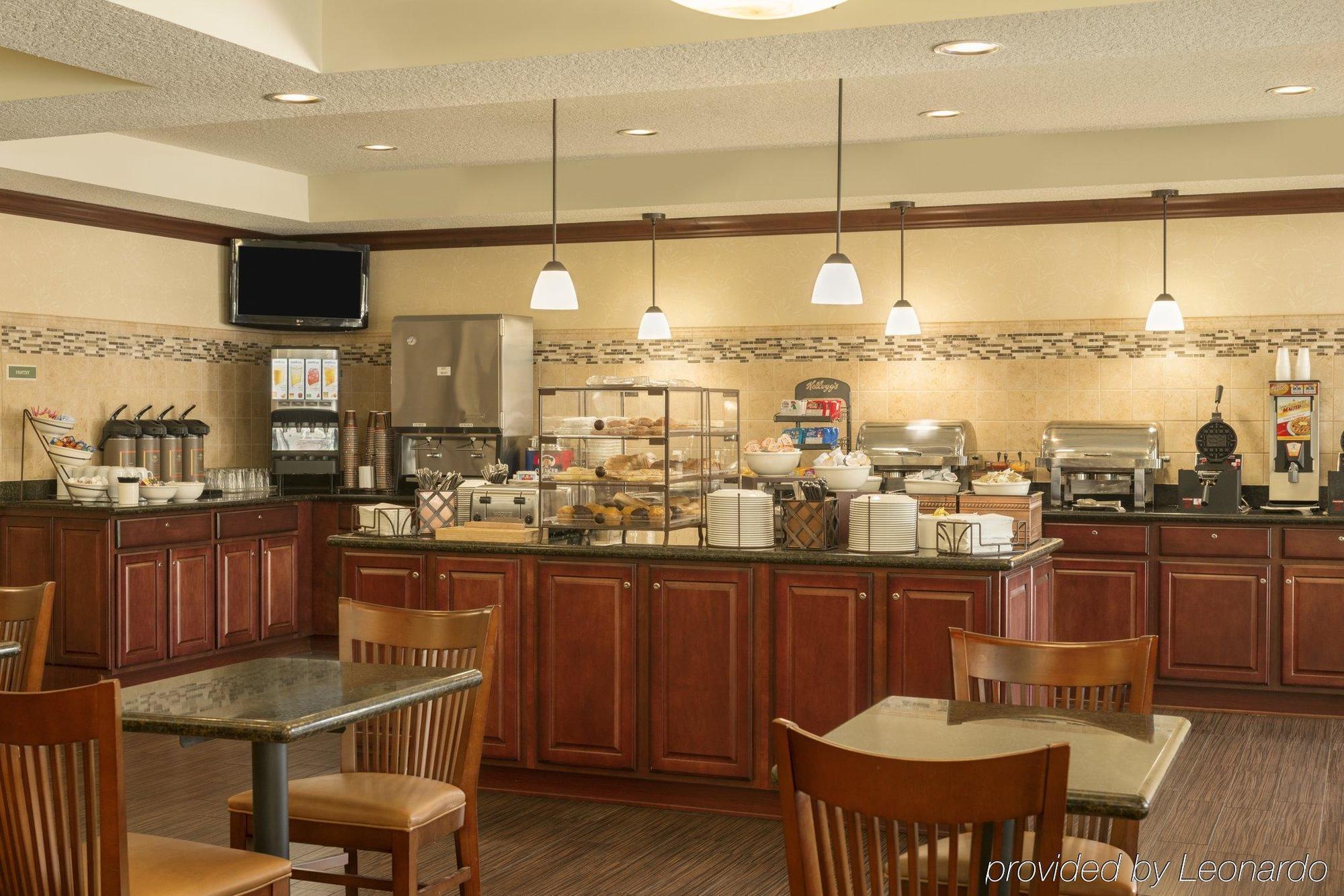Travelodge Suites By Wyndham Regina - Eastgate Bay Esterno foto