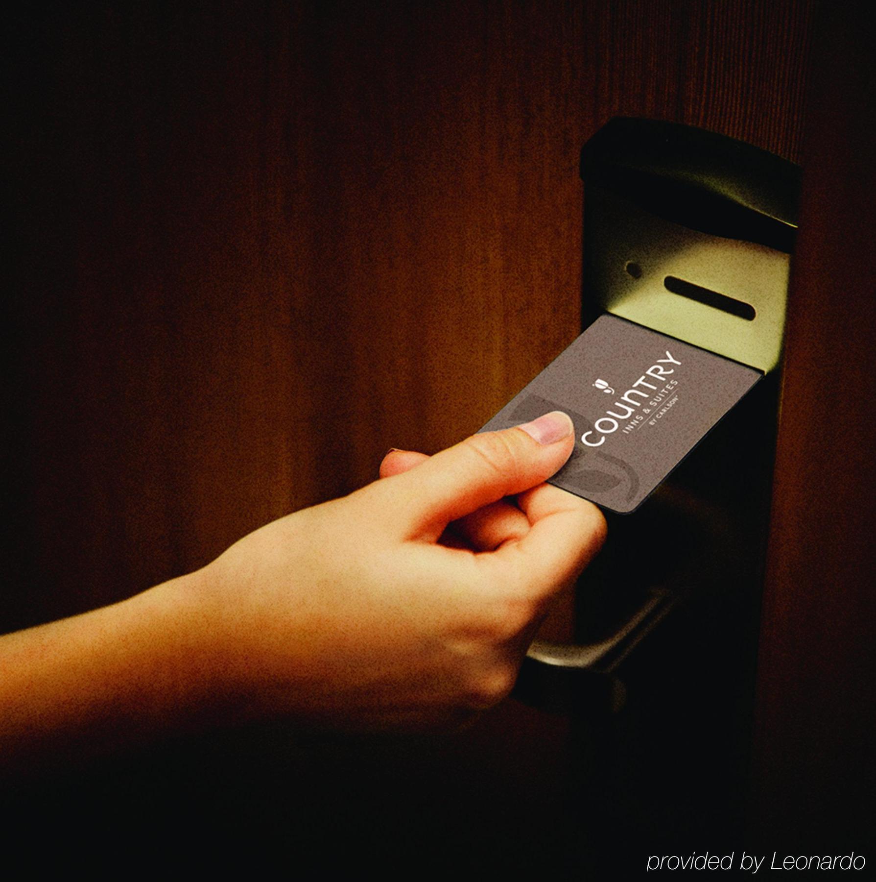 Travelodge Suites By Wyndham Regina - Eastgate Bay Esterno foto